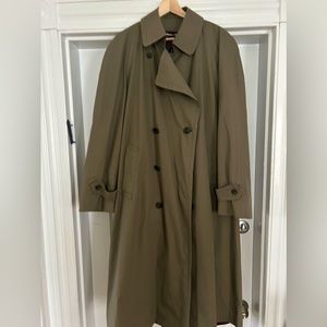 Christian Dior Le Connaisseur Trench Coat, Size 38R